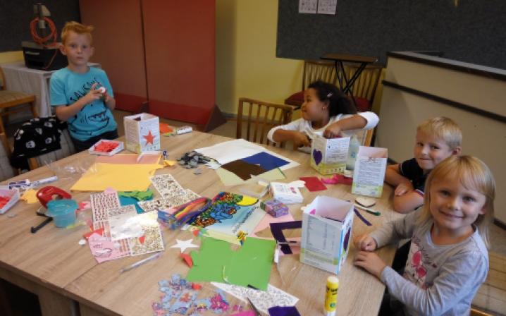 Kunterbuntes Kinderprogramm im Zukunftszentrum Bild 7