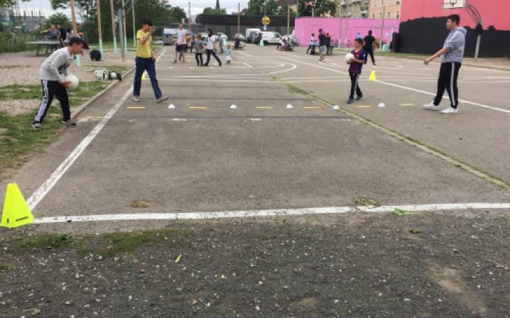 Mission Völkerball Bild 1