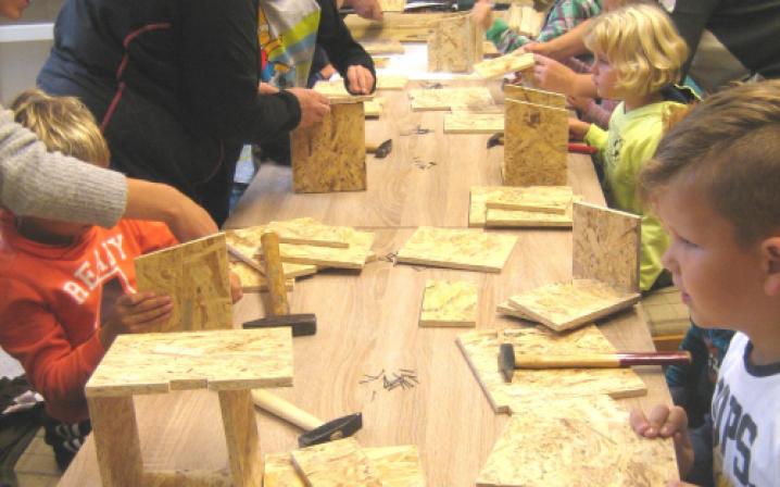 Kunterbuntes Kinderprogramm im Zukunftszentrum Bild 3